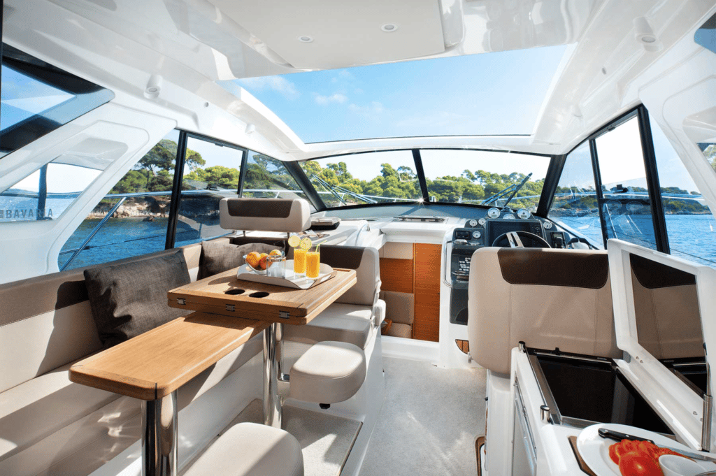 Bavaria Yachts, 360 Sport