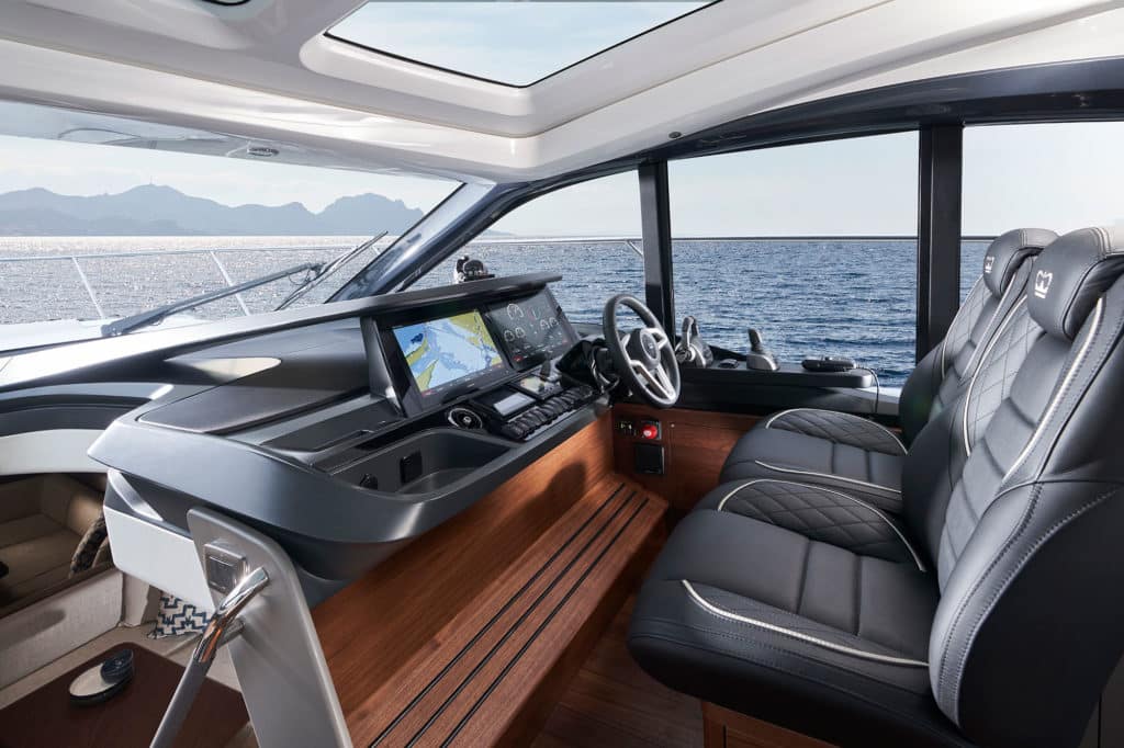 Princess Yachts V50