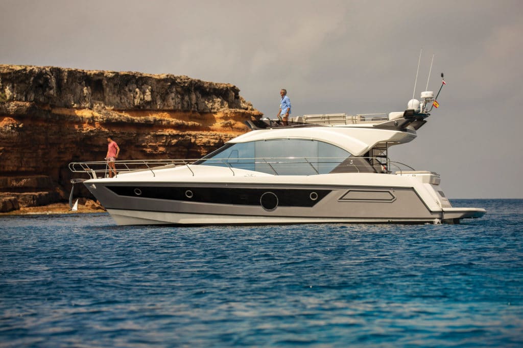 Beneteau Monte Carlo 52