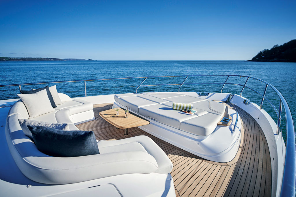 Princess Yachts Y72