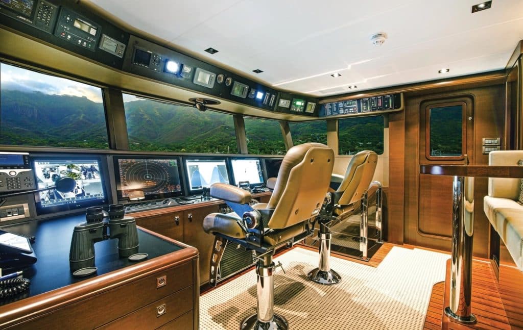 Nordhavn 96 pilothouse