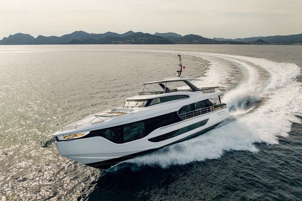 Azimut Grande 26M