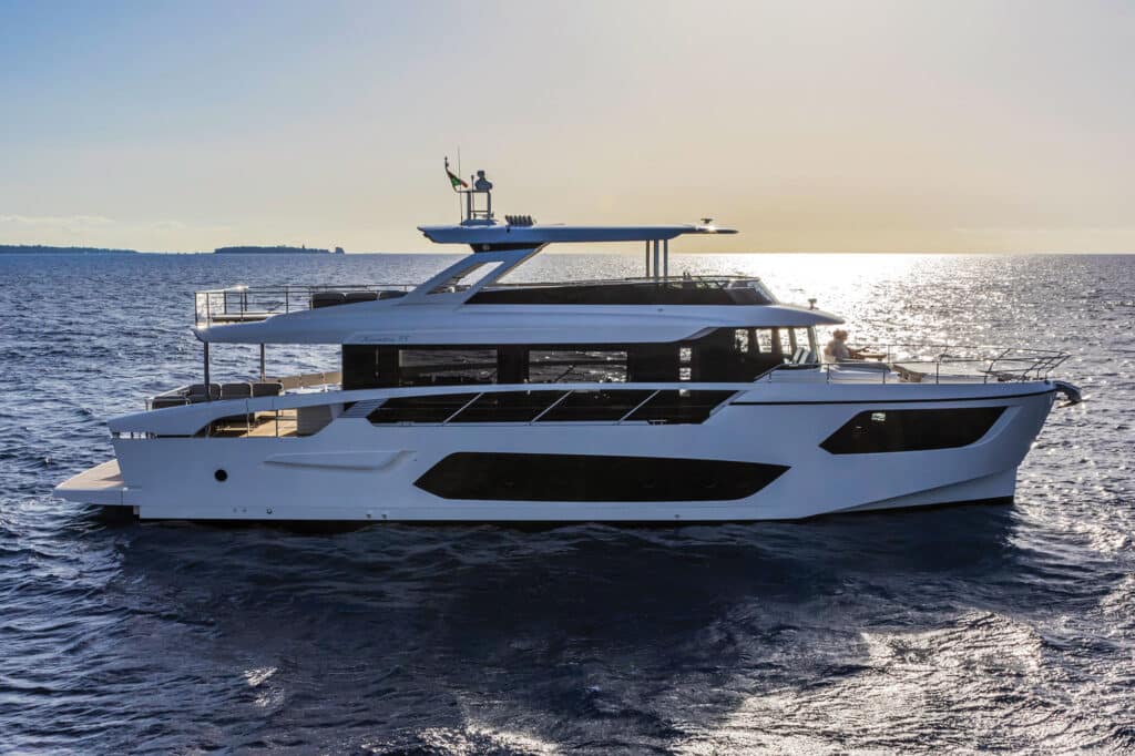 Absolute Yachts Navetta 75