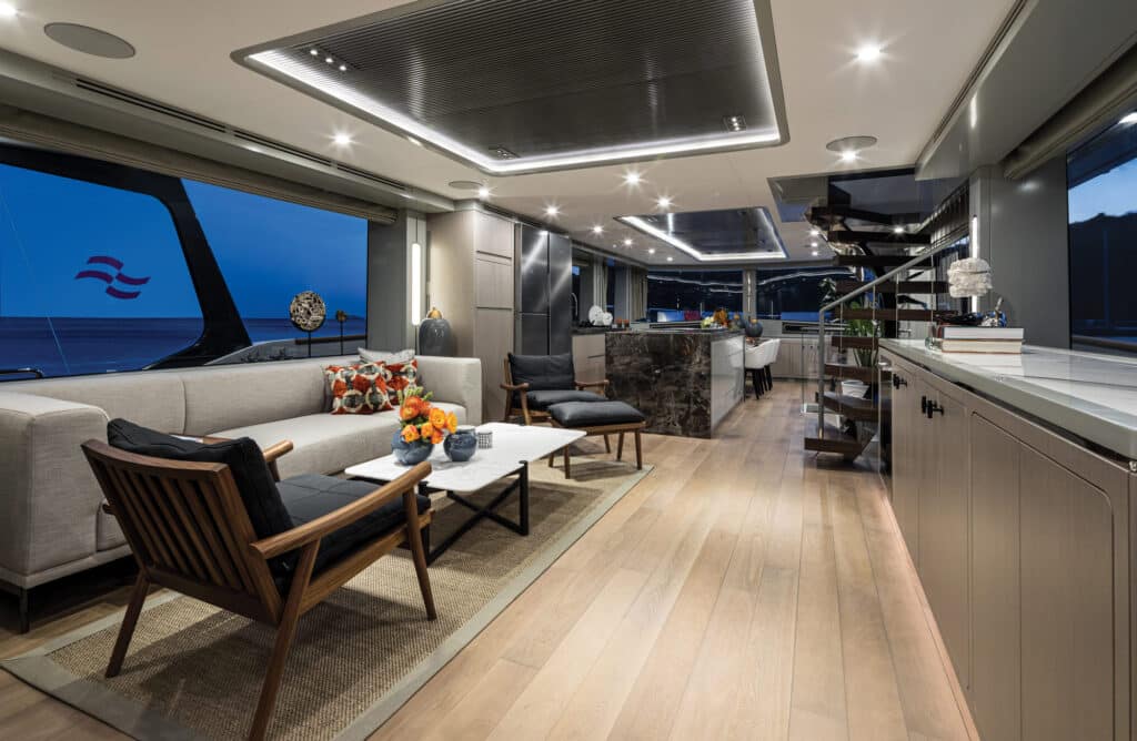 Sirena Yachts 78 interior