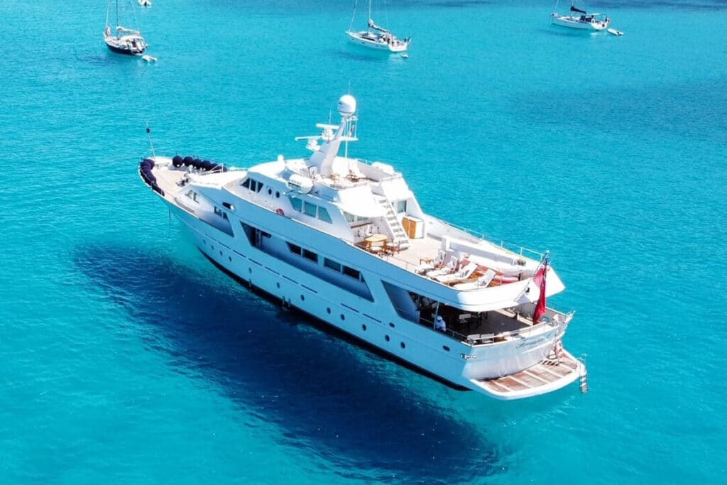 Benetti Freemont