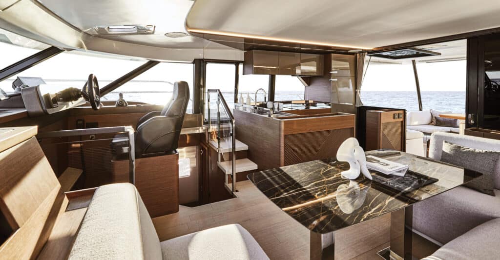Prestige Yachts M48 interior