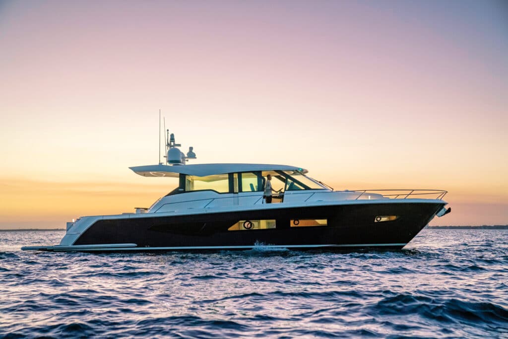 Tiara Yachts EX 60