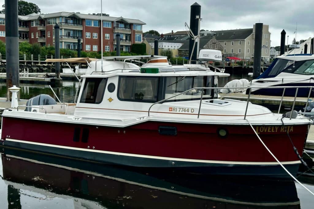 Ranger Tugs R-25