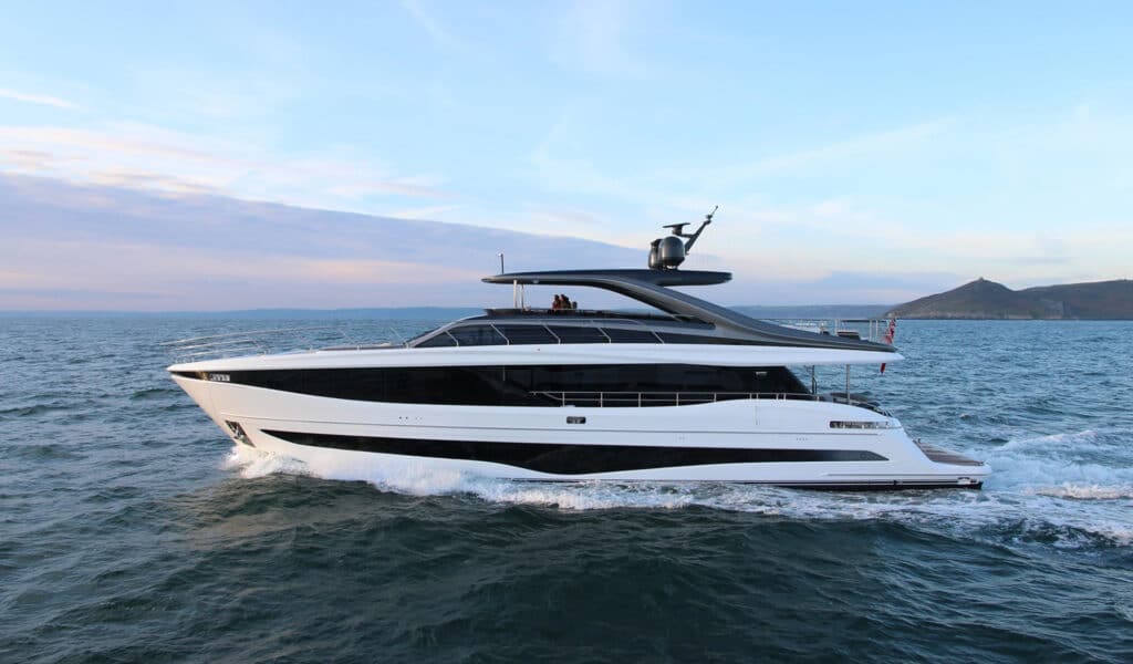 Princess Yachts Y95