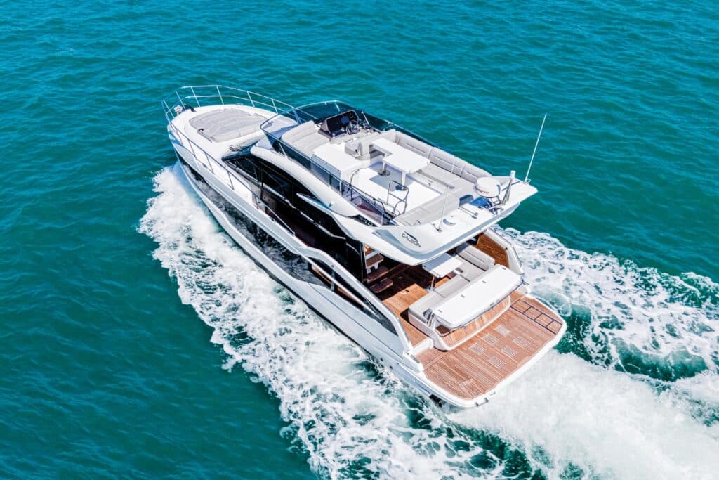 Galeon 440 Fly