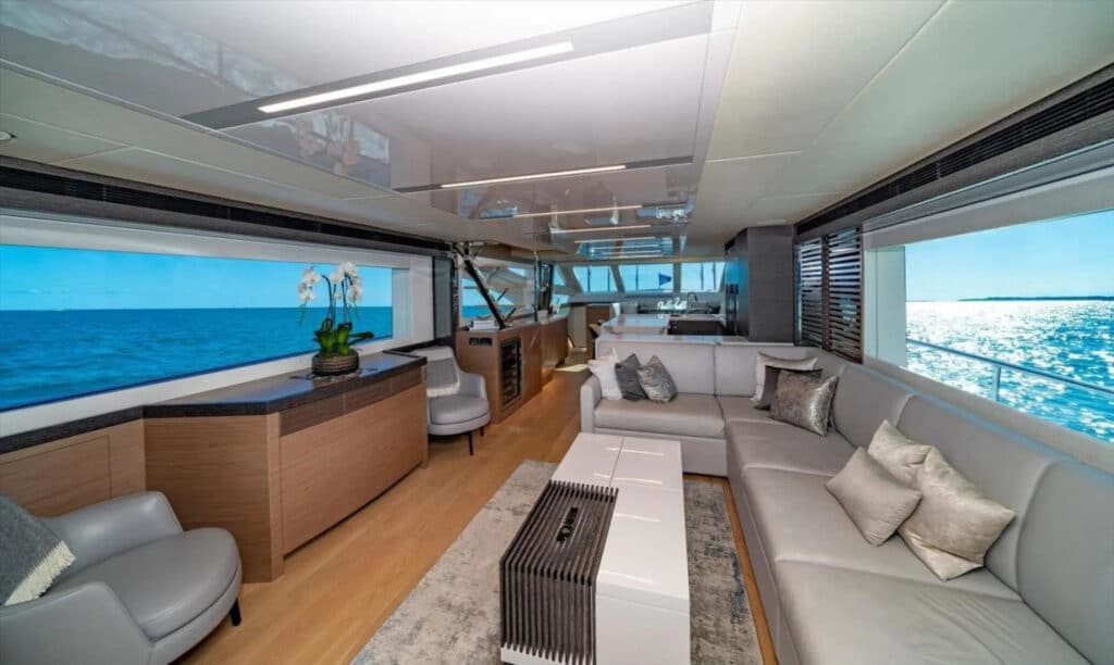 2022 Horizon Yachts E81