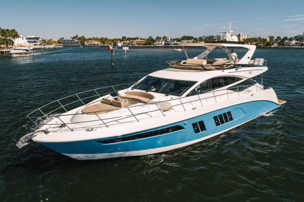 Sea Ray L650 Fly