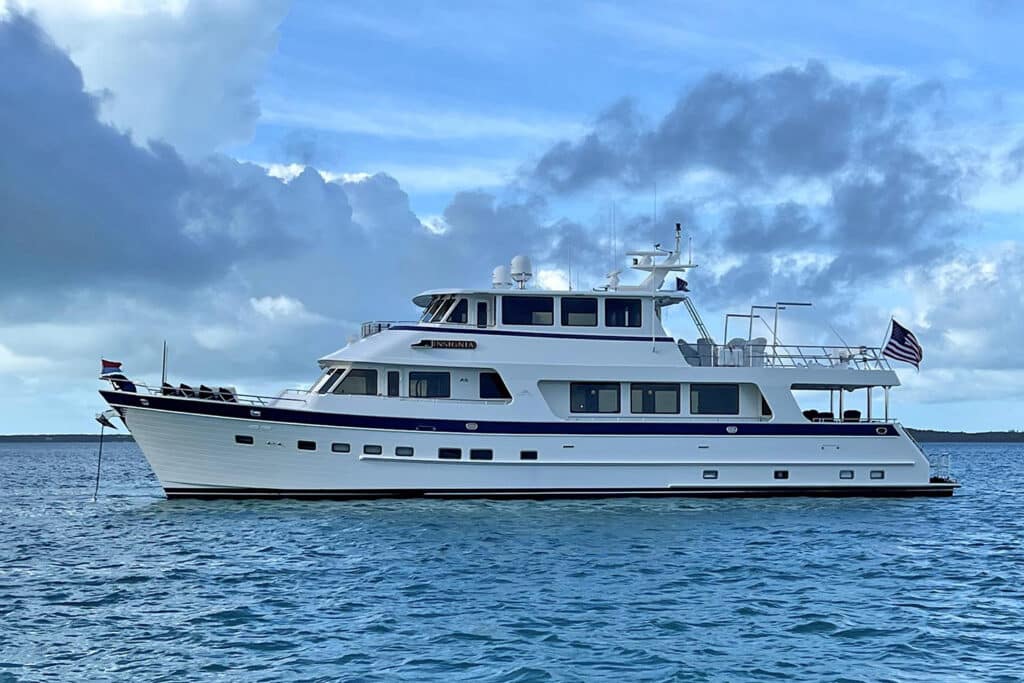 Outer Reef Yachts 860 DBMY