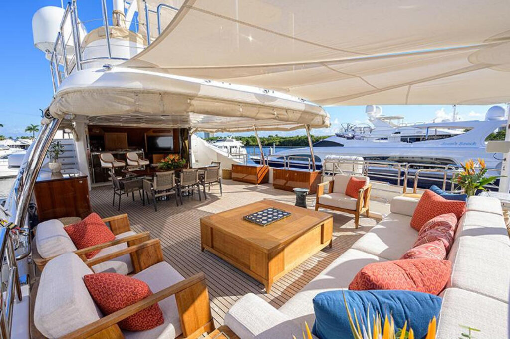 Benetti Tradition 100