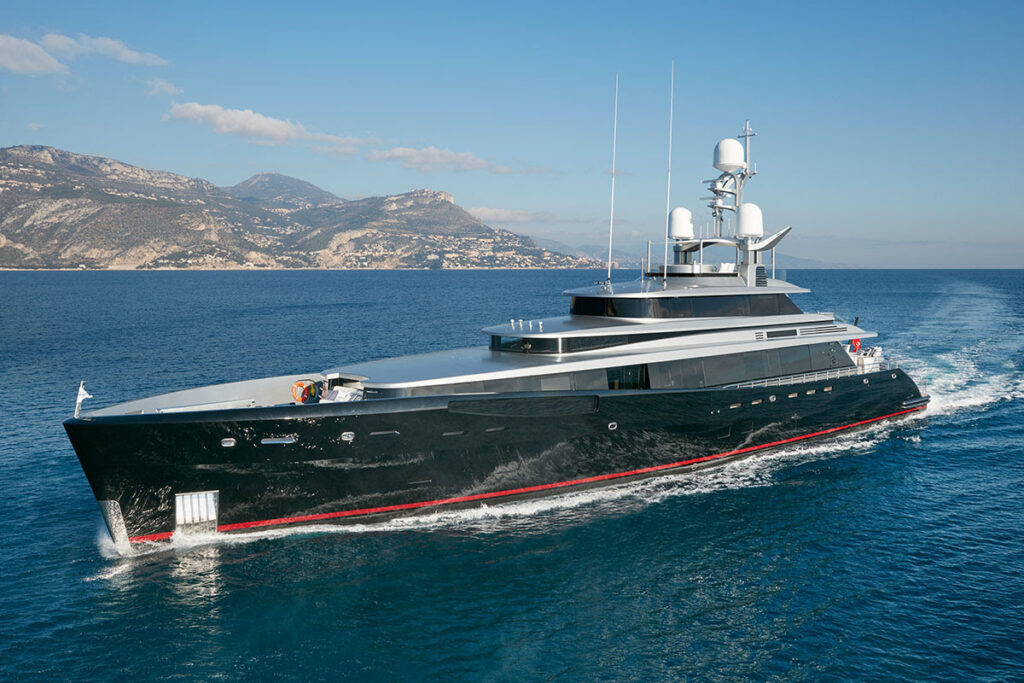 154-foot Feadship Lady Victoria