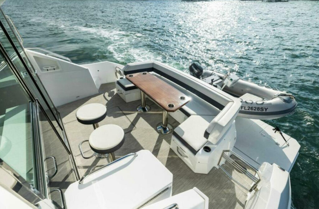 Cruisers 54 Cantius