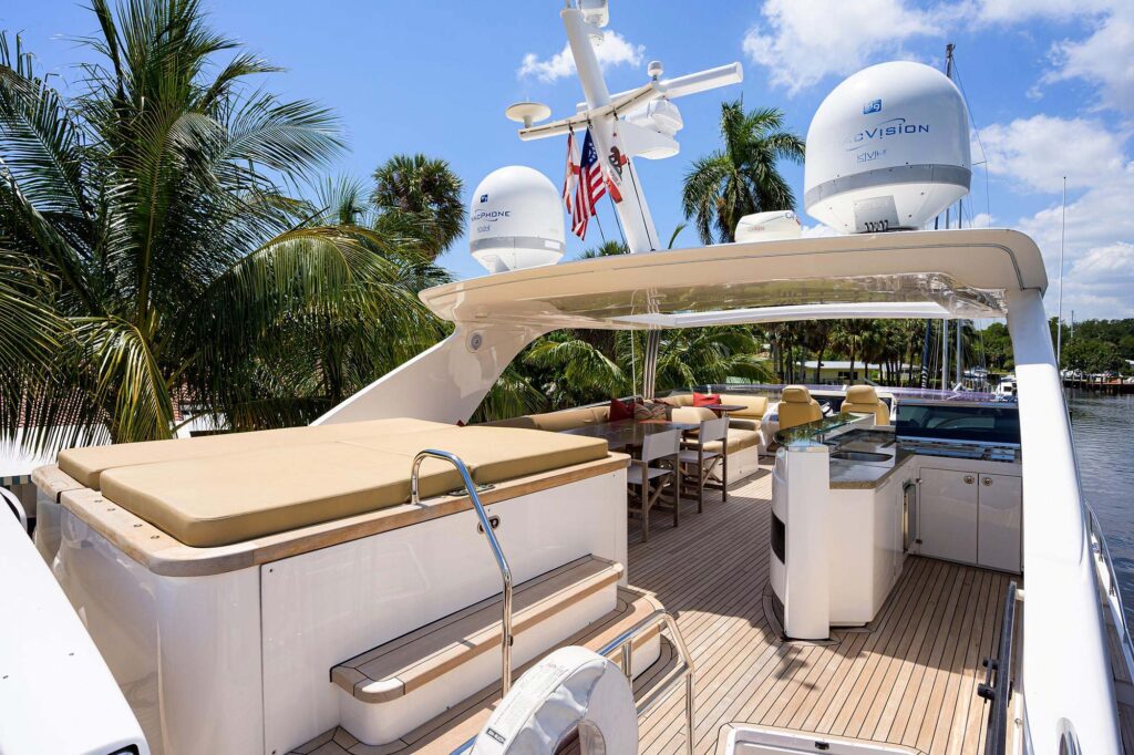 Princess Yachts 85