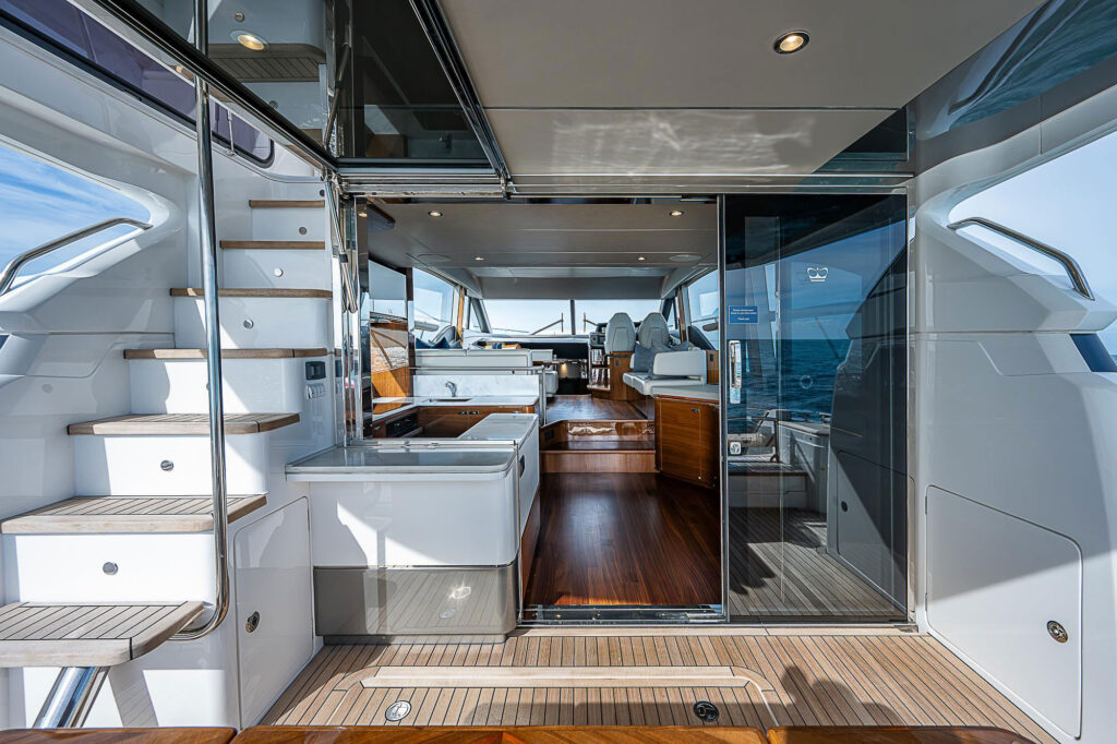 Princess Yachts F55