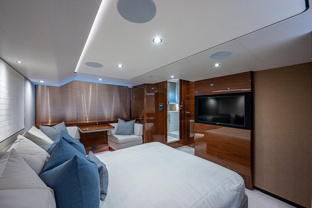 Princess Yachts F55