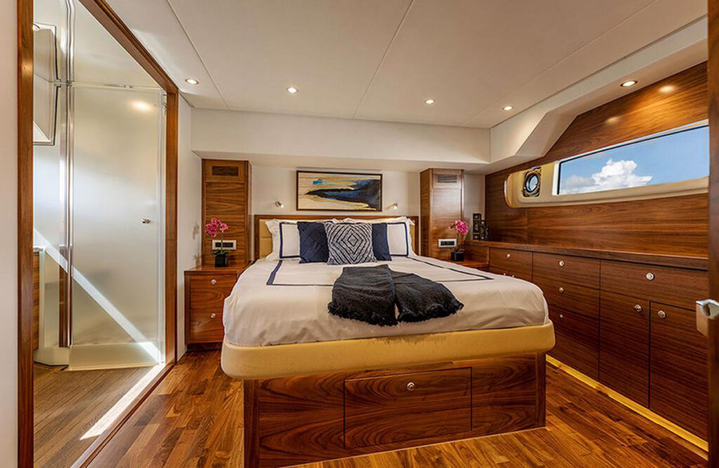 Outer Reef Yachts 620 Trident