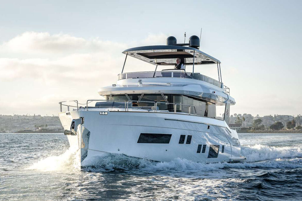 Sirena Yachts 64