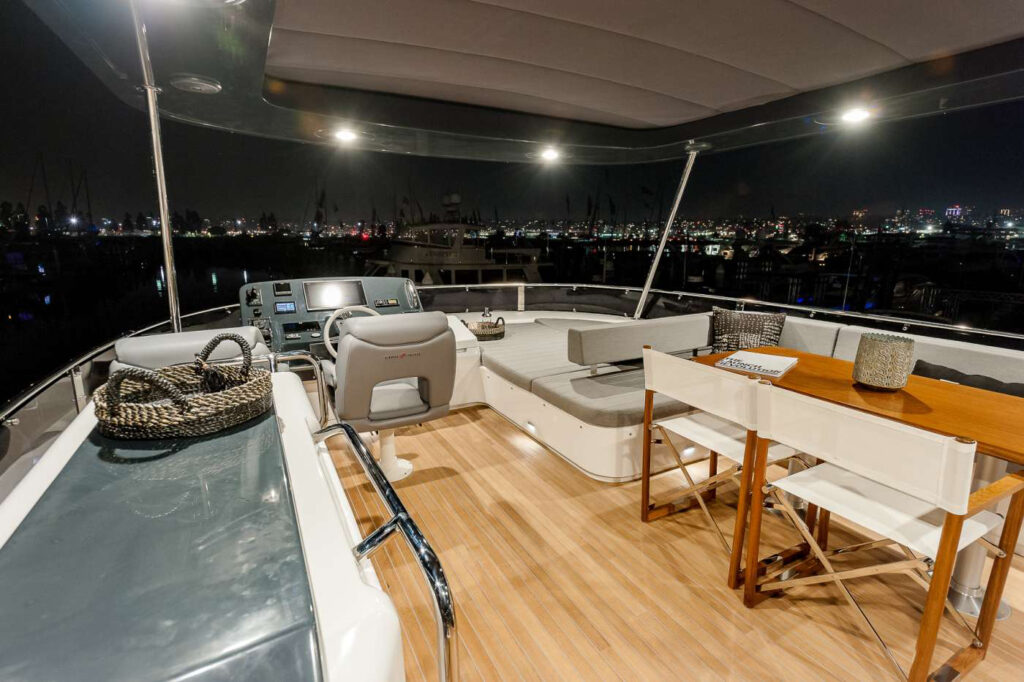 Sirena Yachts 64