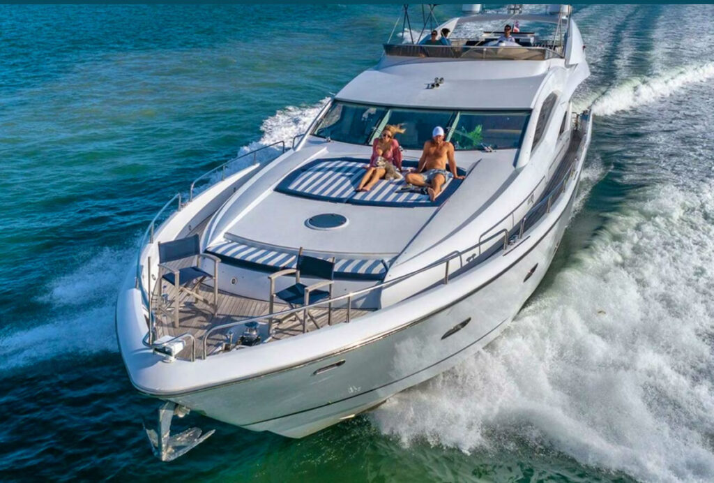 Sunseeker 82