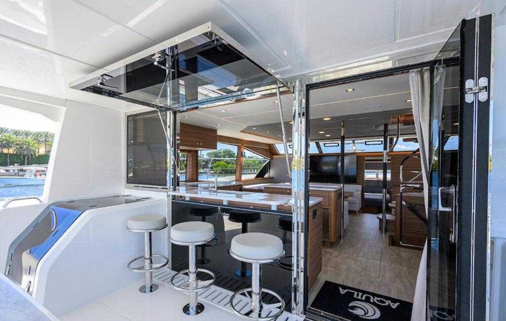 Aquila 54 Power Catamaran