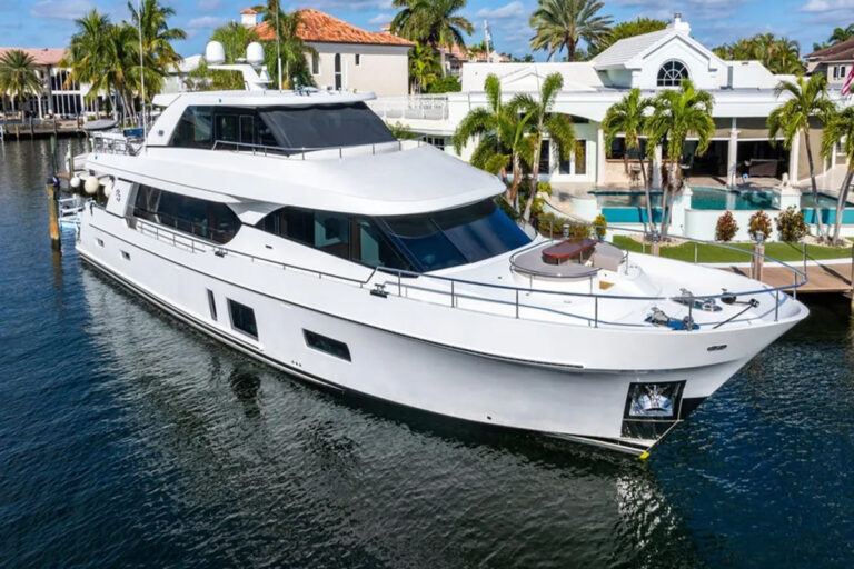 Ocean Alexander 100 Bella Lisa