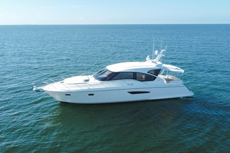 Tiara 5800 Sovran Dreamscape