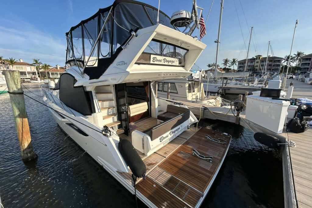 Galeon 420 Fly Bone Voyage