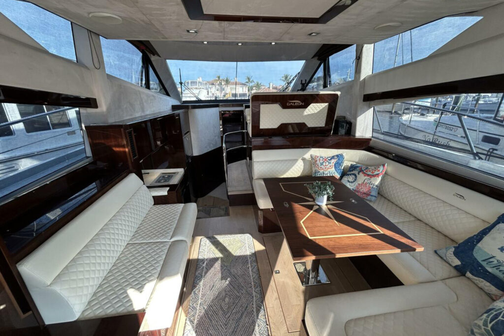 Galeon 420 Fly Bone Voyage