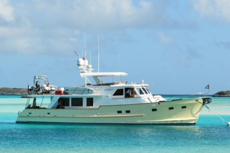 Grand Alaskan Pilothouse Catalina Sunshine