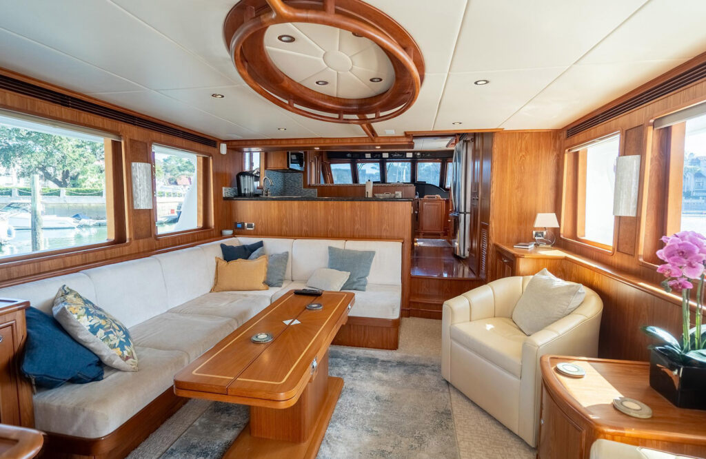 Outer Reef 650 Lumina