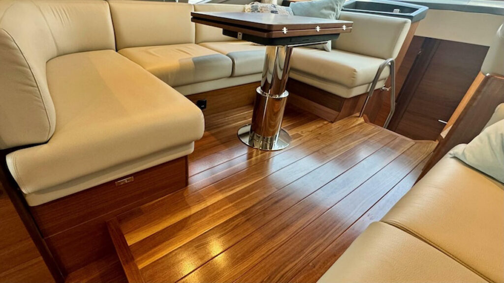 Princess Yachts F50