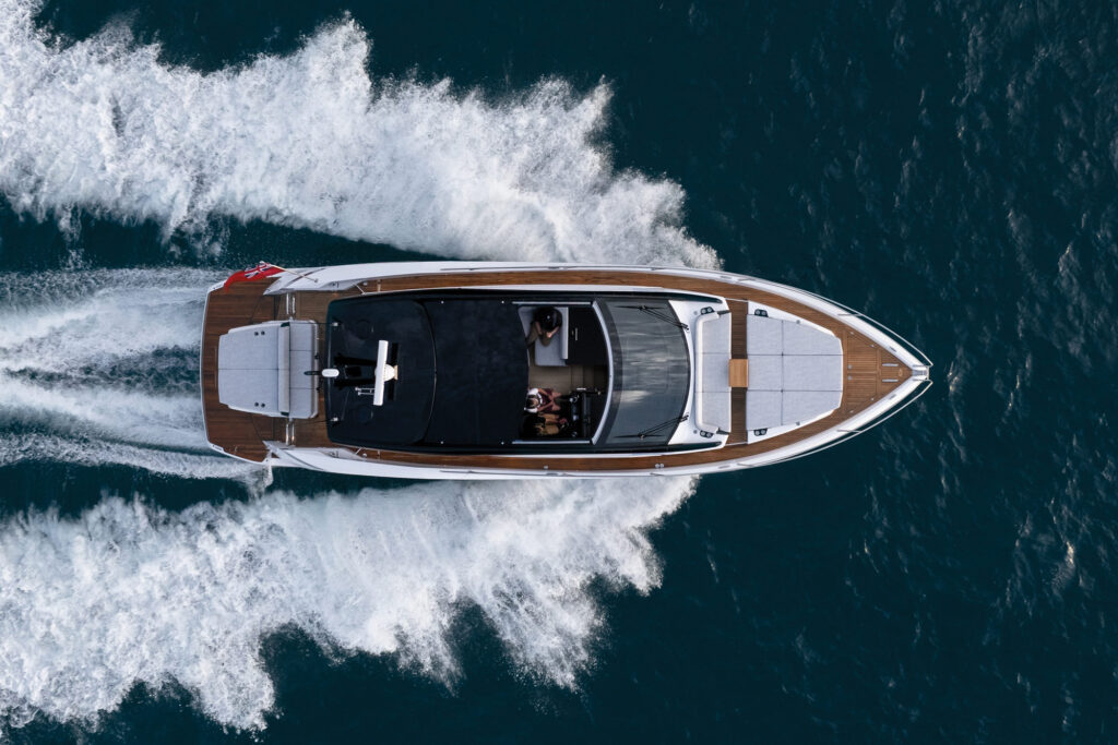 Sunseeker Predator 55