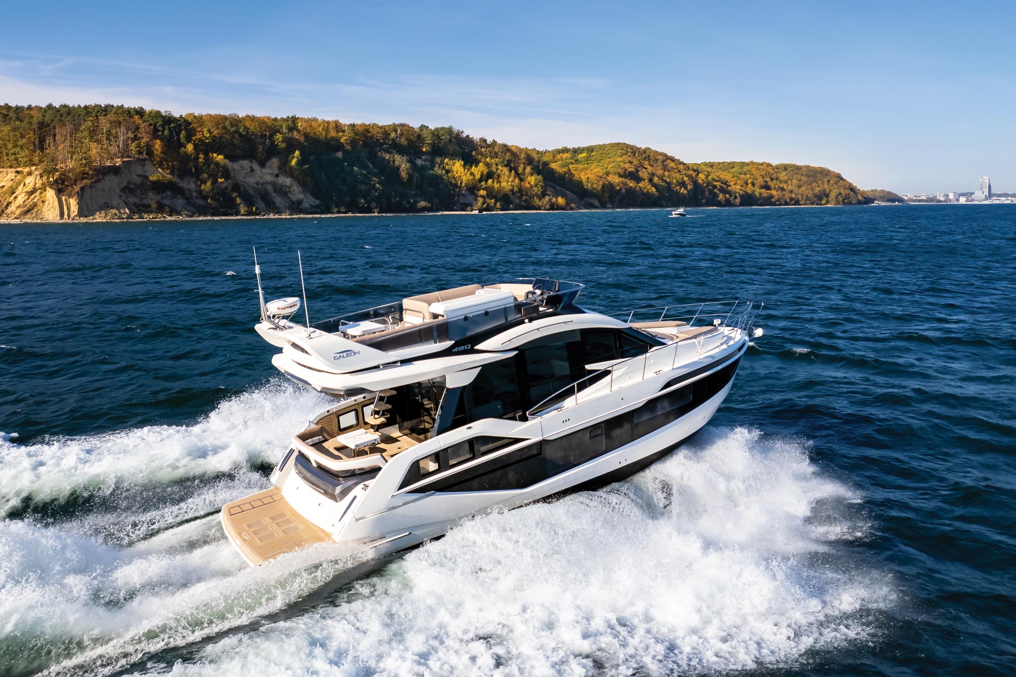 Galeon 480 Fly