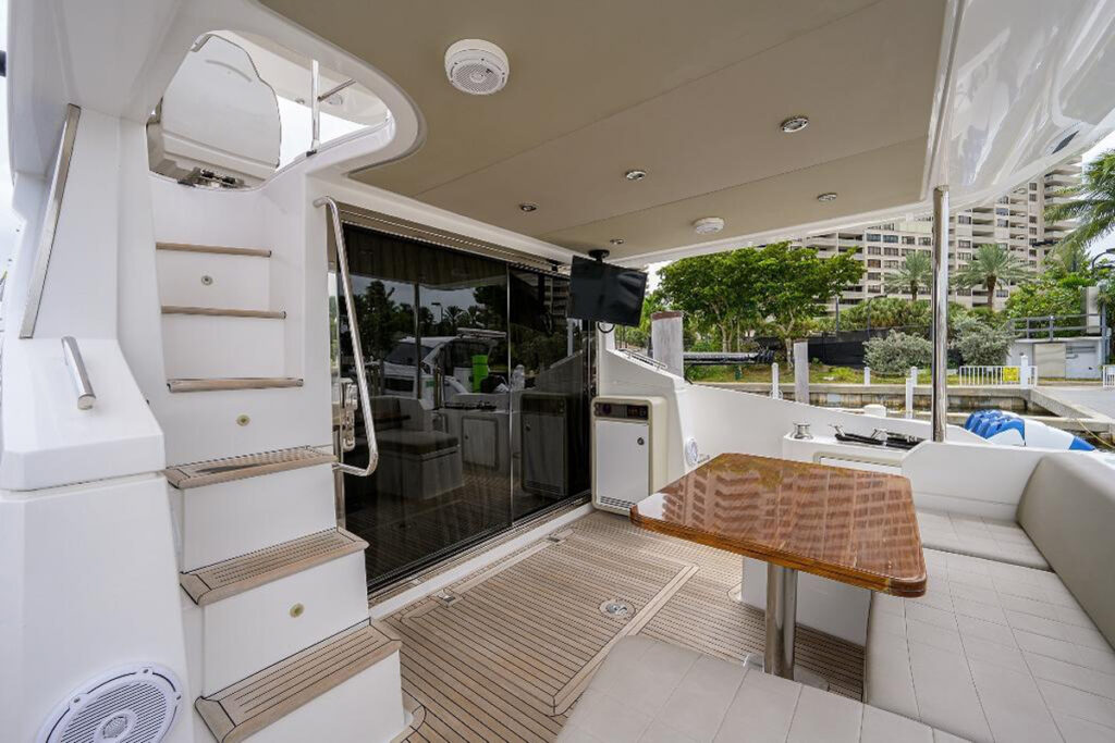 Azimut 50 Vivere