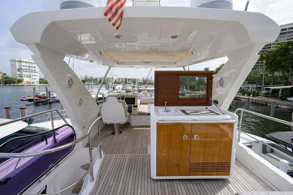 Azimut 50 Vivere