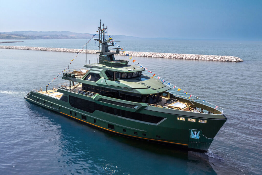 Cantiere delle Marche Flexplorer 146
