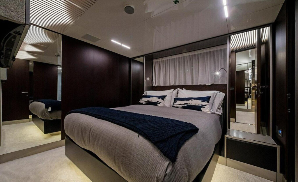 Ferretti 850 Alter Ego
