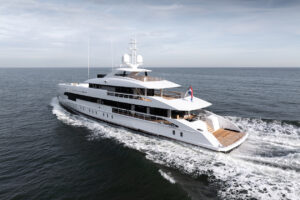 Heesen 164 Orion