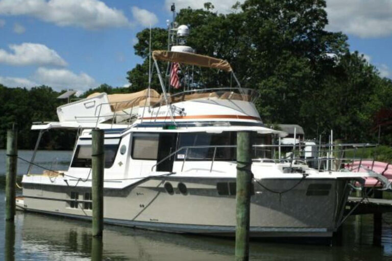 Ranger Tug 43 Endeavor