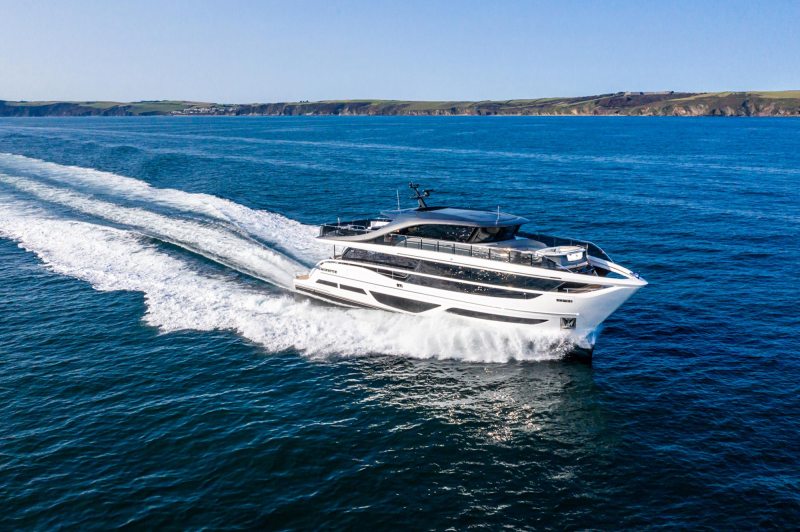 Princess Yachts X95