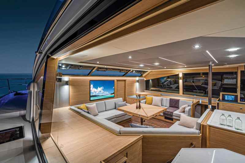 Aquila 54 Power Catamaran