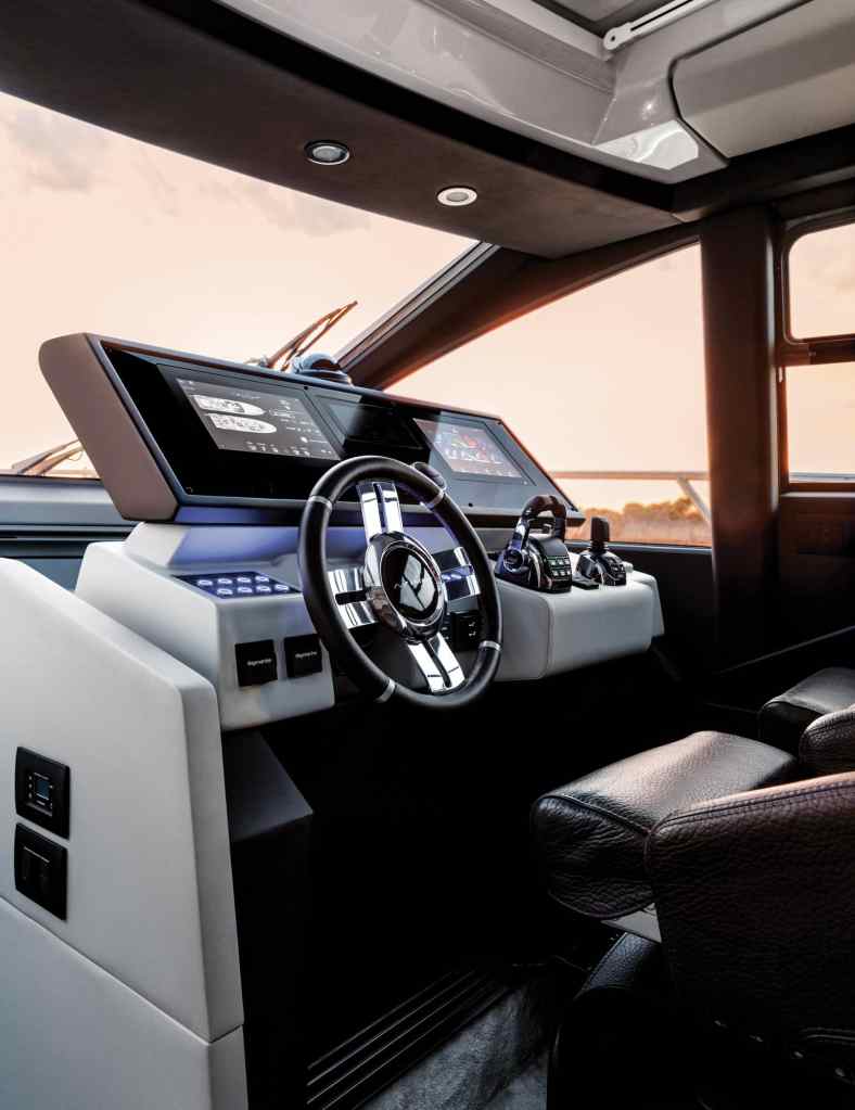 Azimut S6 Yacht
