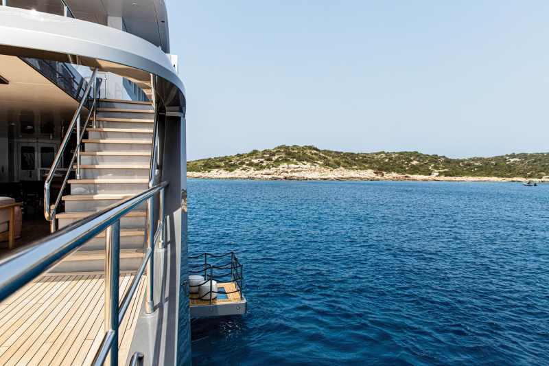 Cantiere delle marche yacht