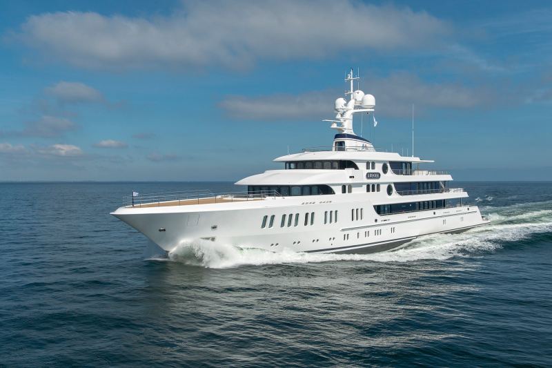 Aurora, Superyacht