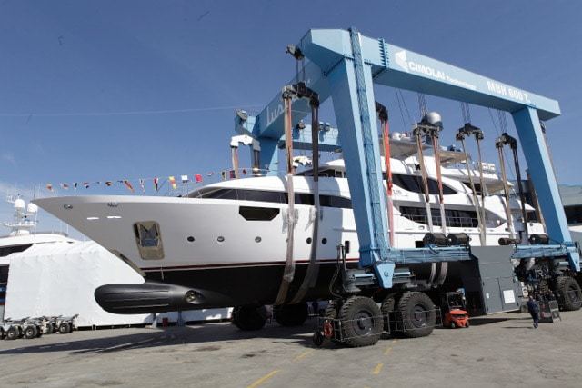 Benetti, Italy, BY006 Crystal
