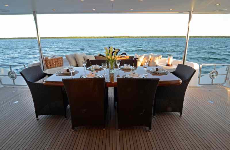 Horizon PC60, Catamaran, Motoryacht